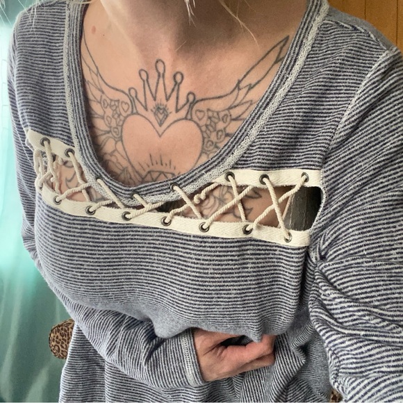 Free People flowy cotton striped sweater with lace front detail - Picture 3 of 6